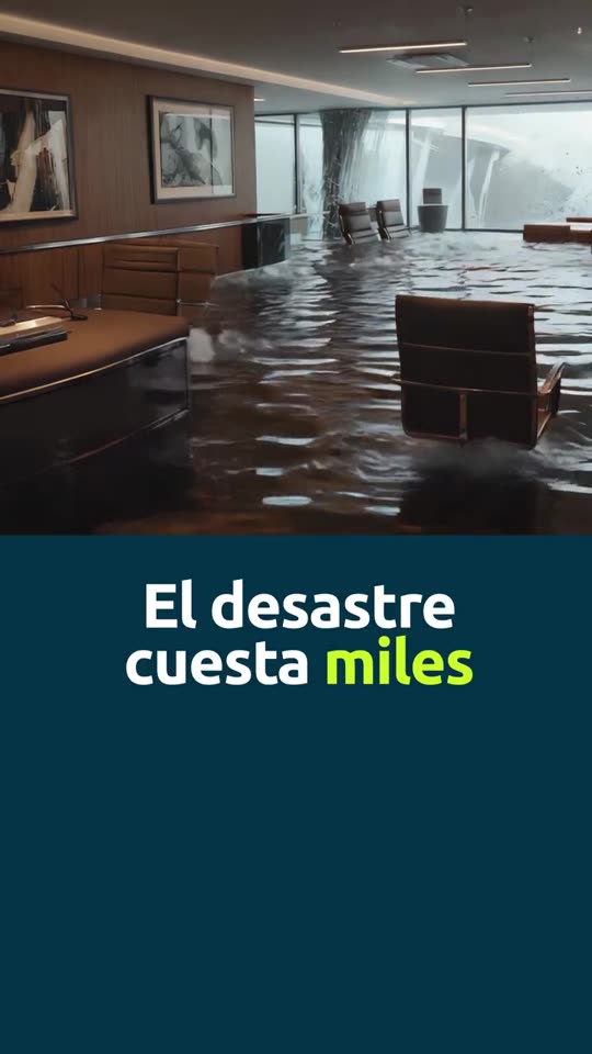 Un tubo roto un domingo puede arruinar lo que tardaste años en construir. Piso de madera dañado, electrodomésticos quema